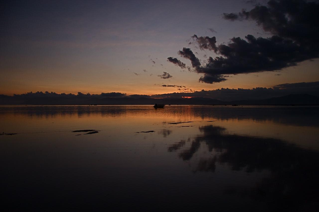 The Tree House Sumbawa Hotel Huu ภายนอก รูปภาพ