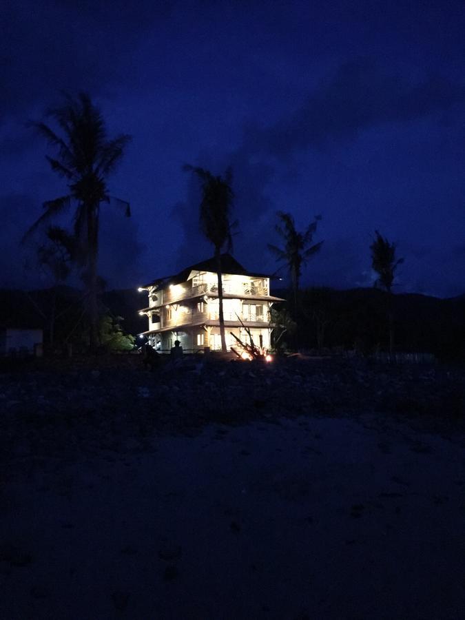 The Tree House Sumbawa Hotel Huu ภายนอก รูปภาพ