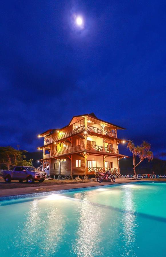 The Tree House Sumbawa Hotel Huu ภายนอก รูปภาพ