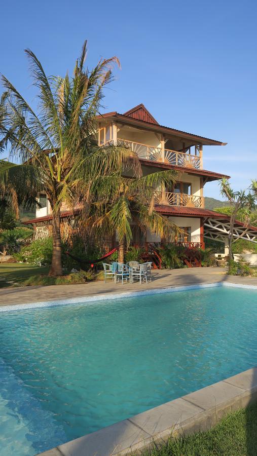 The Tree House Sumbawa Hotel Huu ภายนอก รูปภาพ