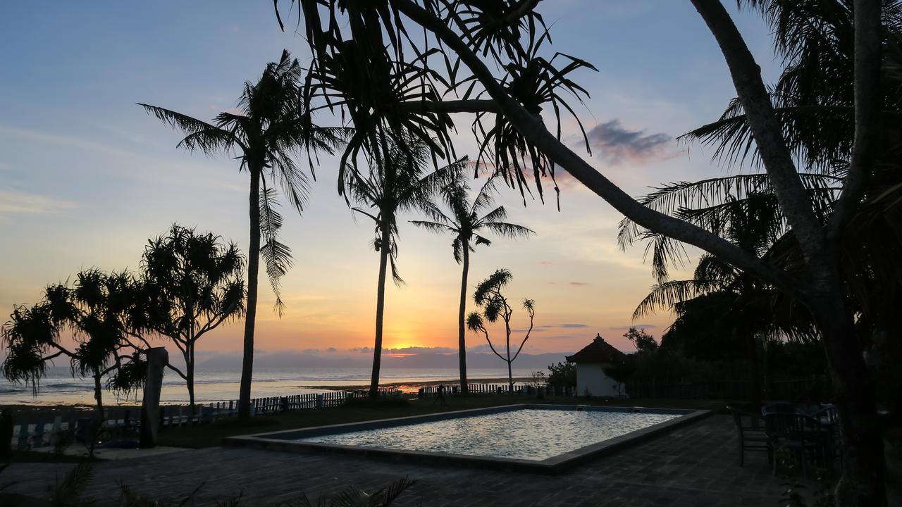 The Tree House Sumbawa Hotel Huu ภายนอก รูปภาพ